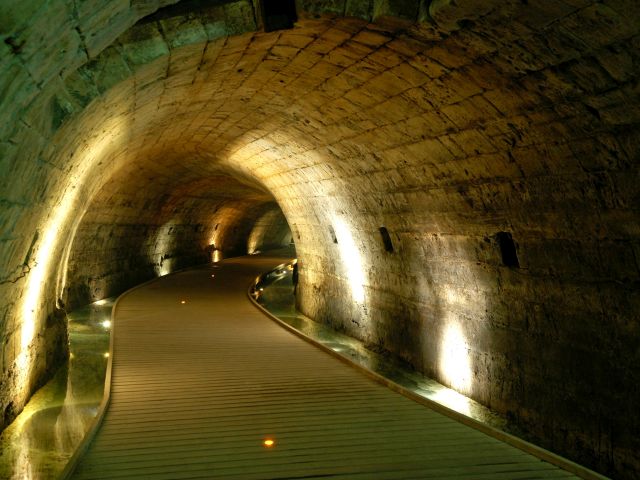 Il Tunnel dei Templari - Entrata/Uscita  